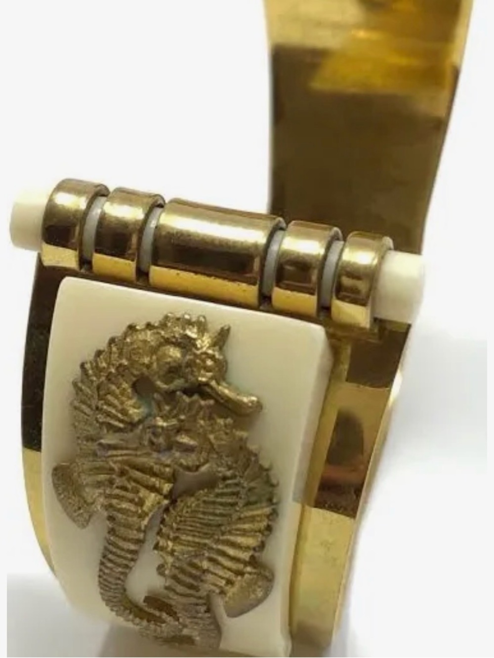 ACCEPTING OFFERS Vintage CAbi Sea Horse Motiff Cuff Gold & Ivory Tone - Picture 3 of 13